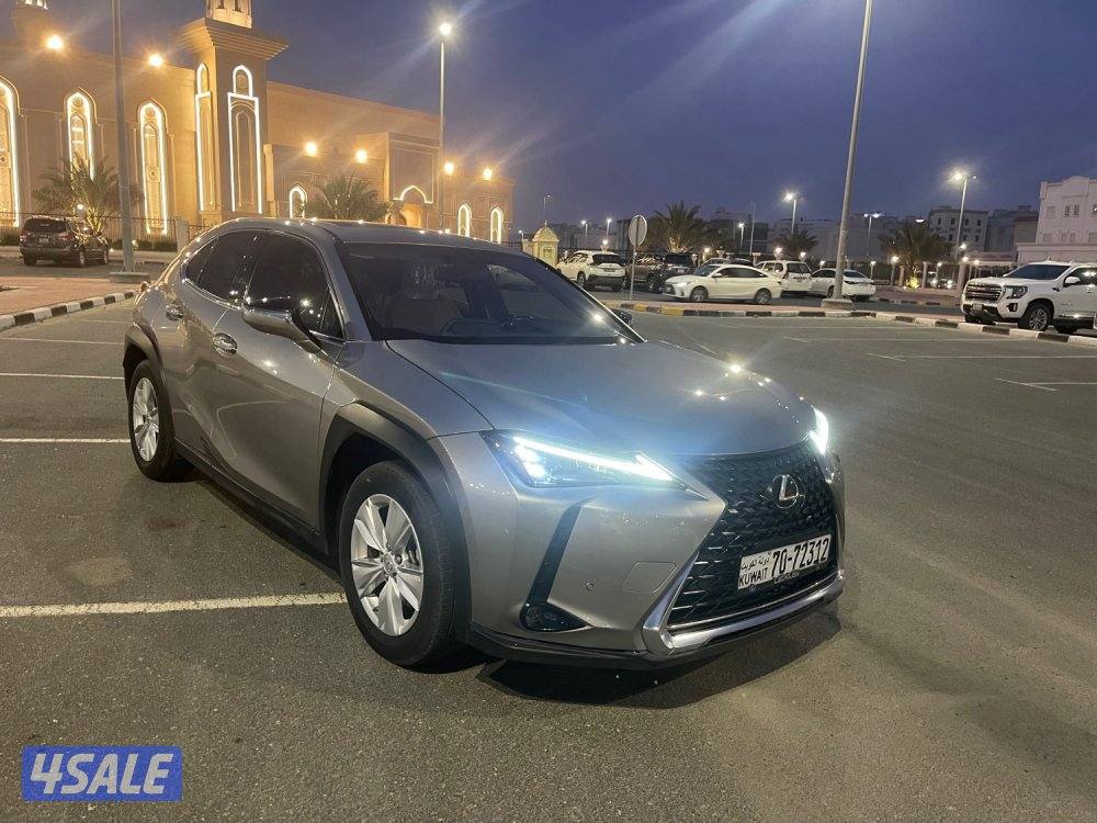 للبيع لكزس - UX موديل 20231