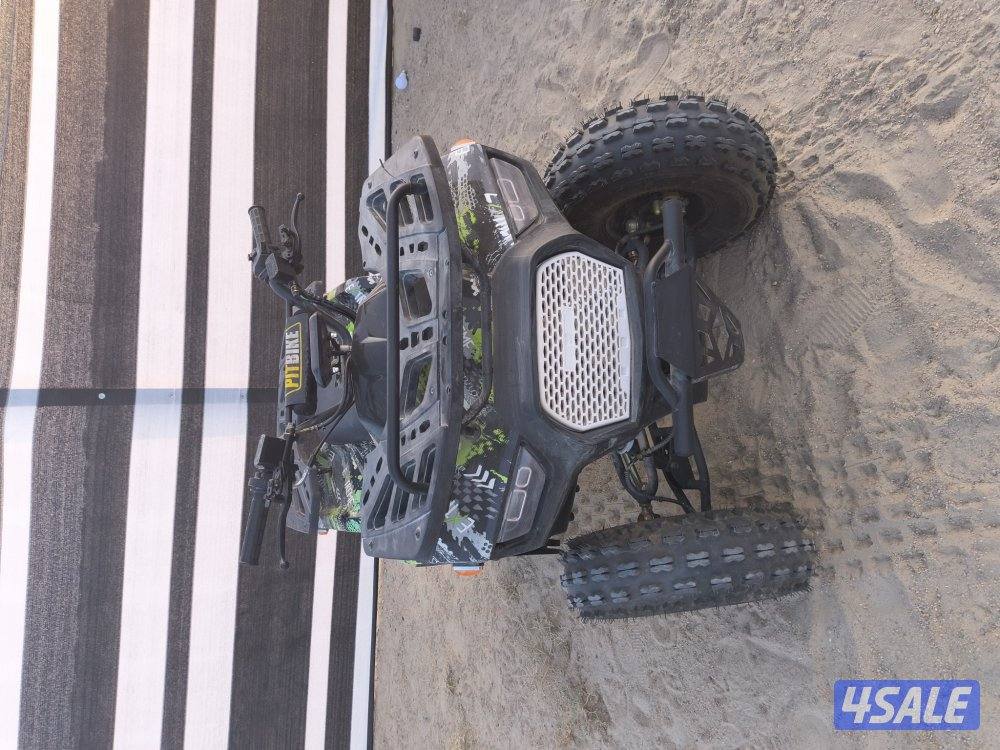 للبيع بقيات بسعر معقول بقي سياره ٢٥٠ وبقي بحجم الرابتر ٢٥٠3