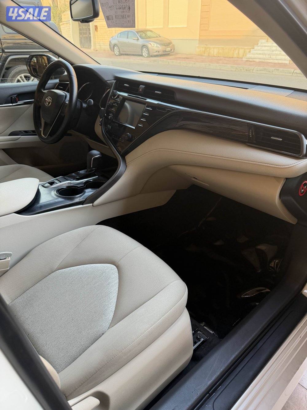 كامري 2019 صبغ الوكاله بالكامل GLE5