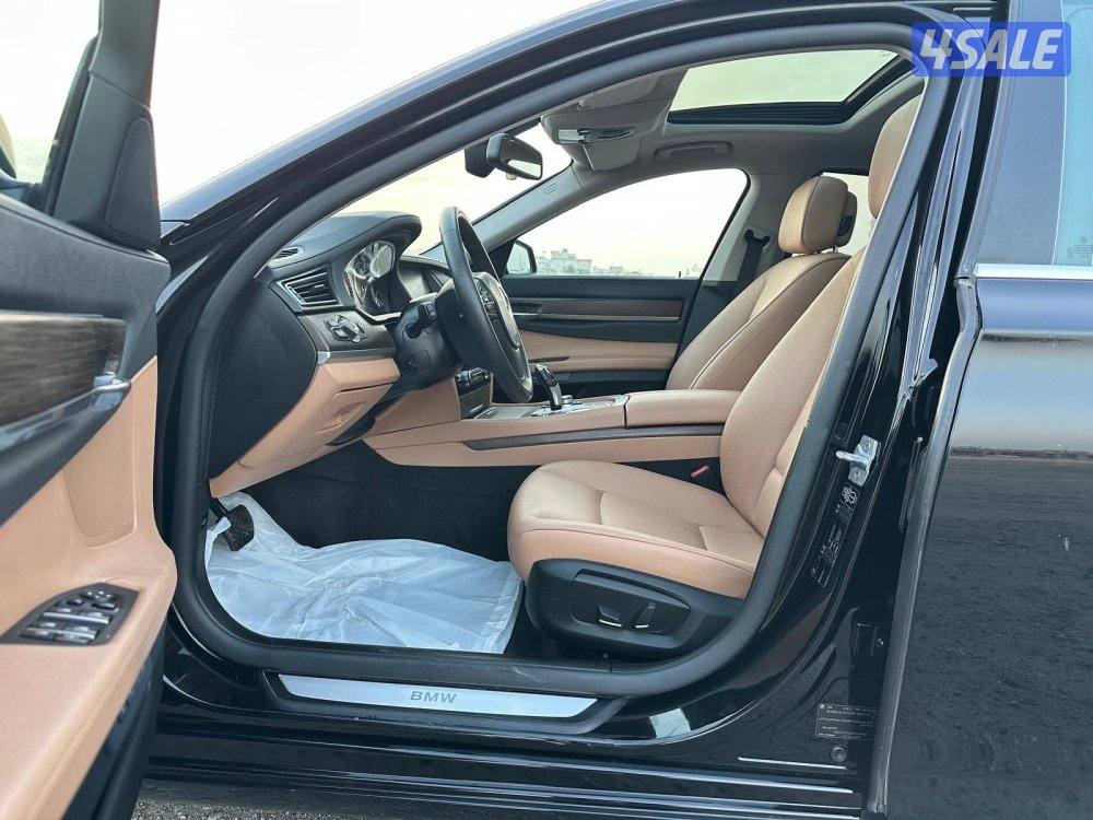 BMW 730Li صبغ وكالة كامل المواصفات عداد قليل6