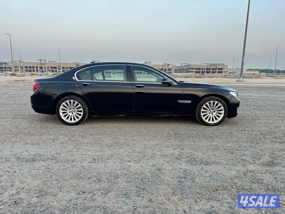 BMW 730Li صبغ وكالة كامل المواصفات عداد قليل7