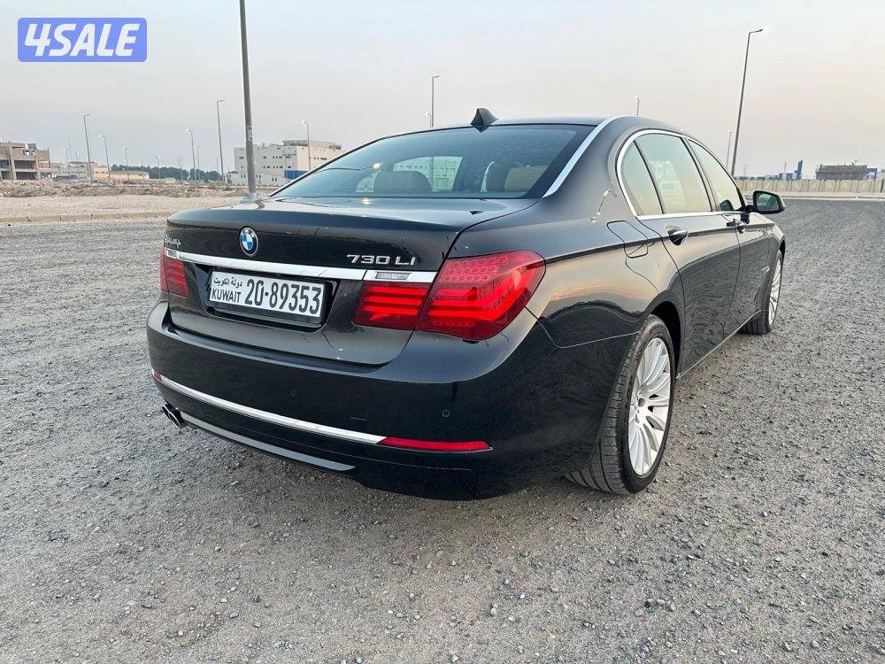 BMW 730Li صبغ وكالة كامل المواصفات عداد قليل10