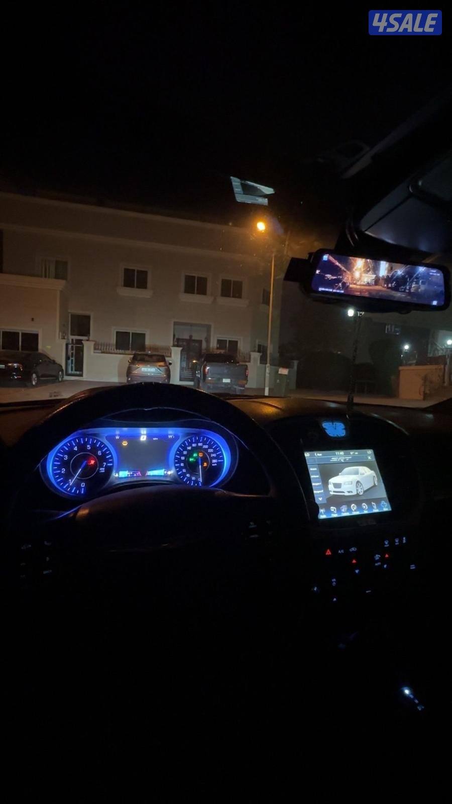 كرايزلر 2012 للبيع او بدل3