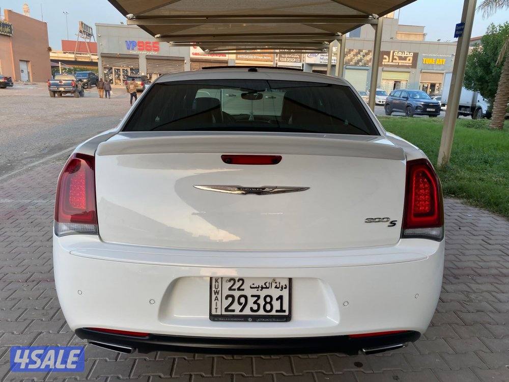 ‏دودج كرايزلر C300 موديل 2023 تحت الكفالة الدرجة الاولى عداد 373