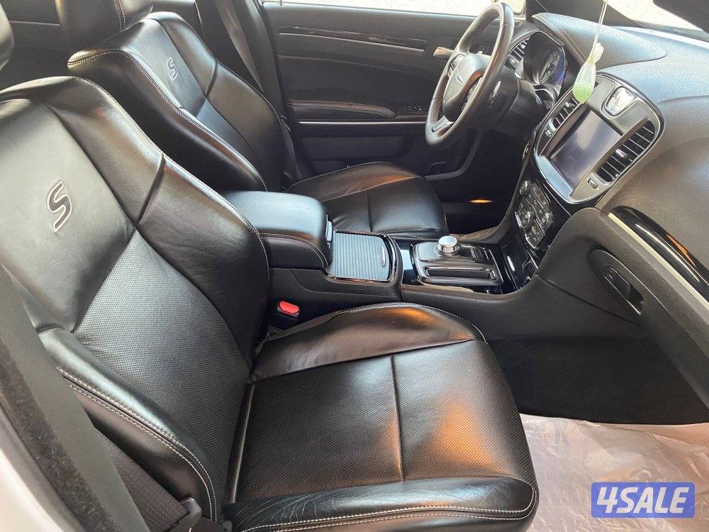 ‏دودج كرايزلر C300 موديل 2023 تحت الكفالة الدرجة الاولى عداد 377