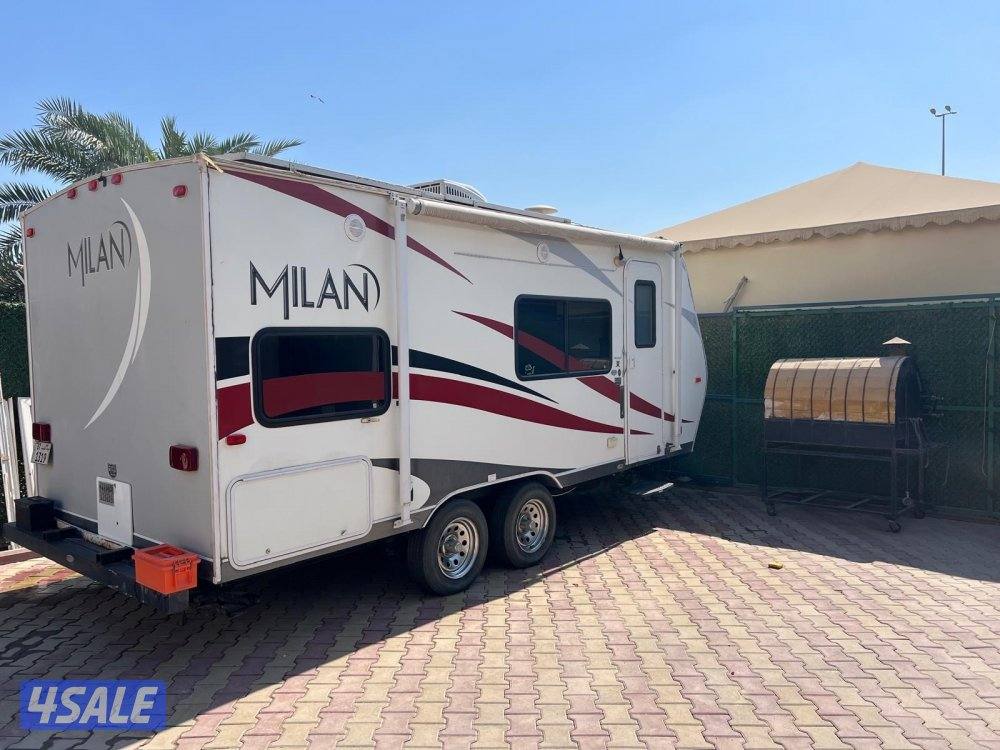 كرفان امريكي نوع ميلان موديل ٢٠١٥ حاله ممتازه بيعه سريعه1