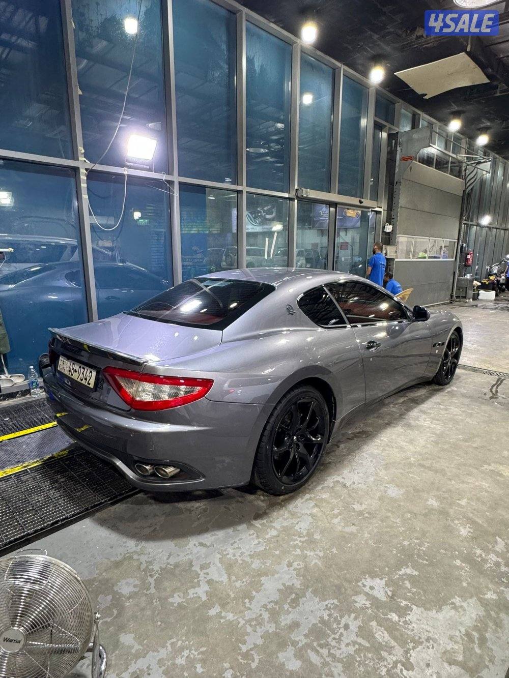 للبيه مازيراتي جرانتريزمو 2009 الزياني5