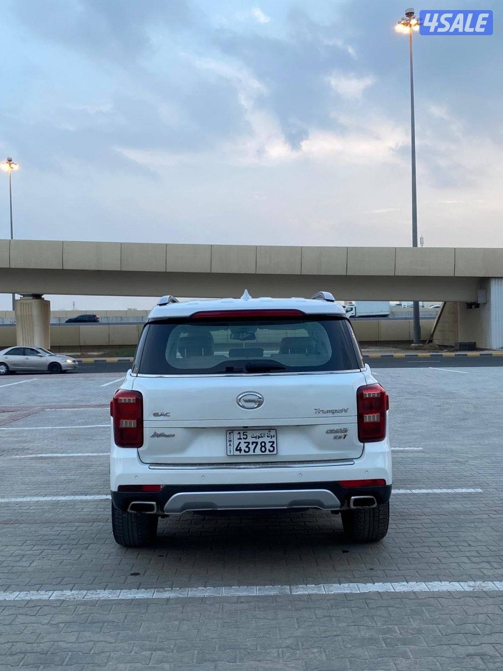 2018 كامل المواصفات4