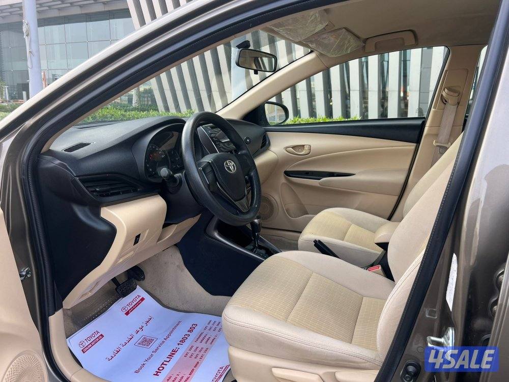 يارس موديل 2022 ماشي 100 بحالة الوكالة5