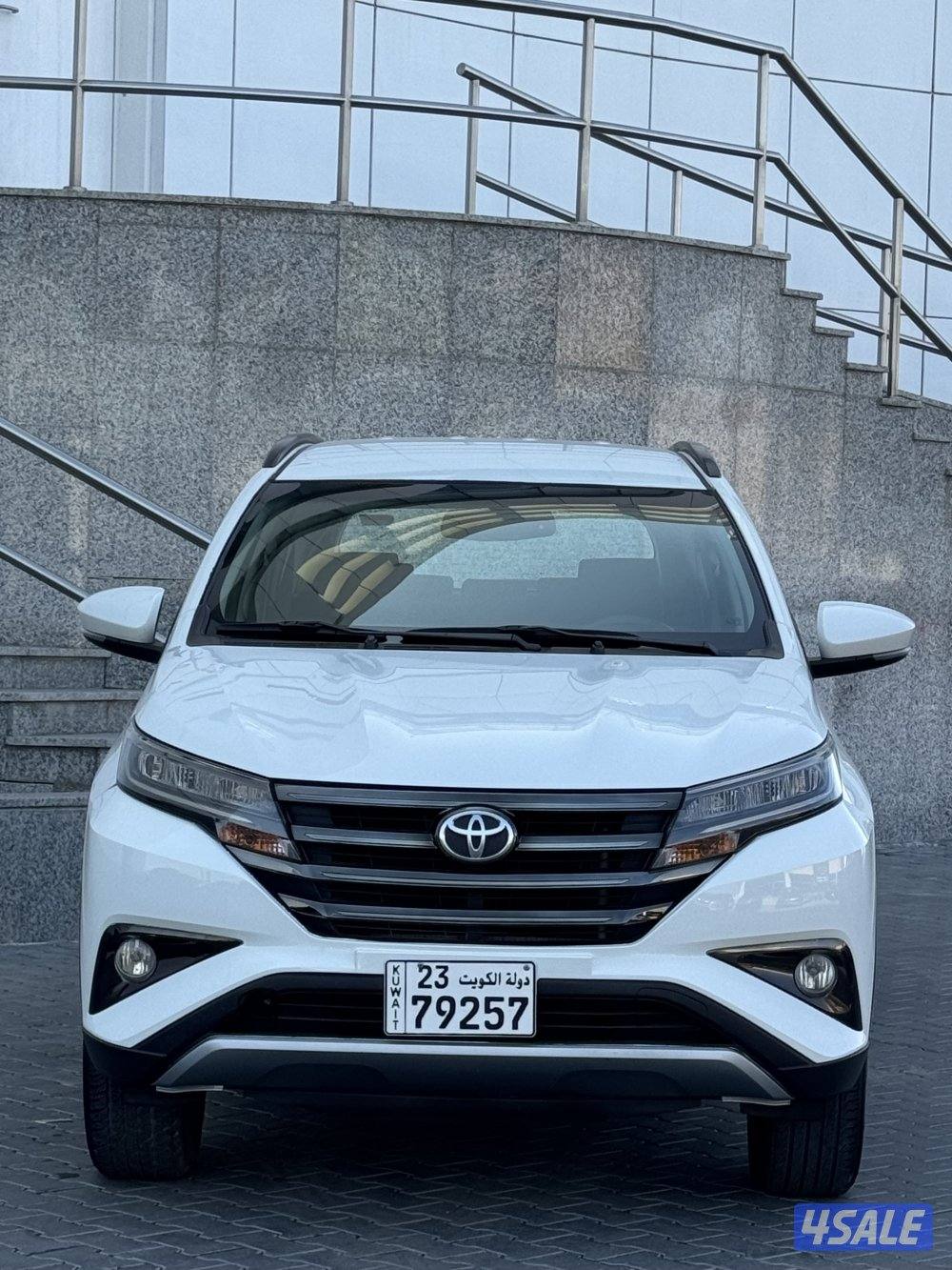 للبيع تويوتا رش موديل 2020 الساير3