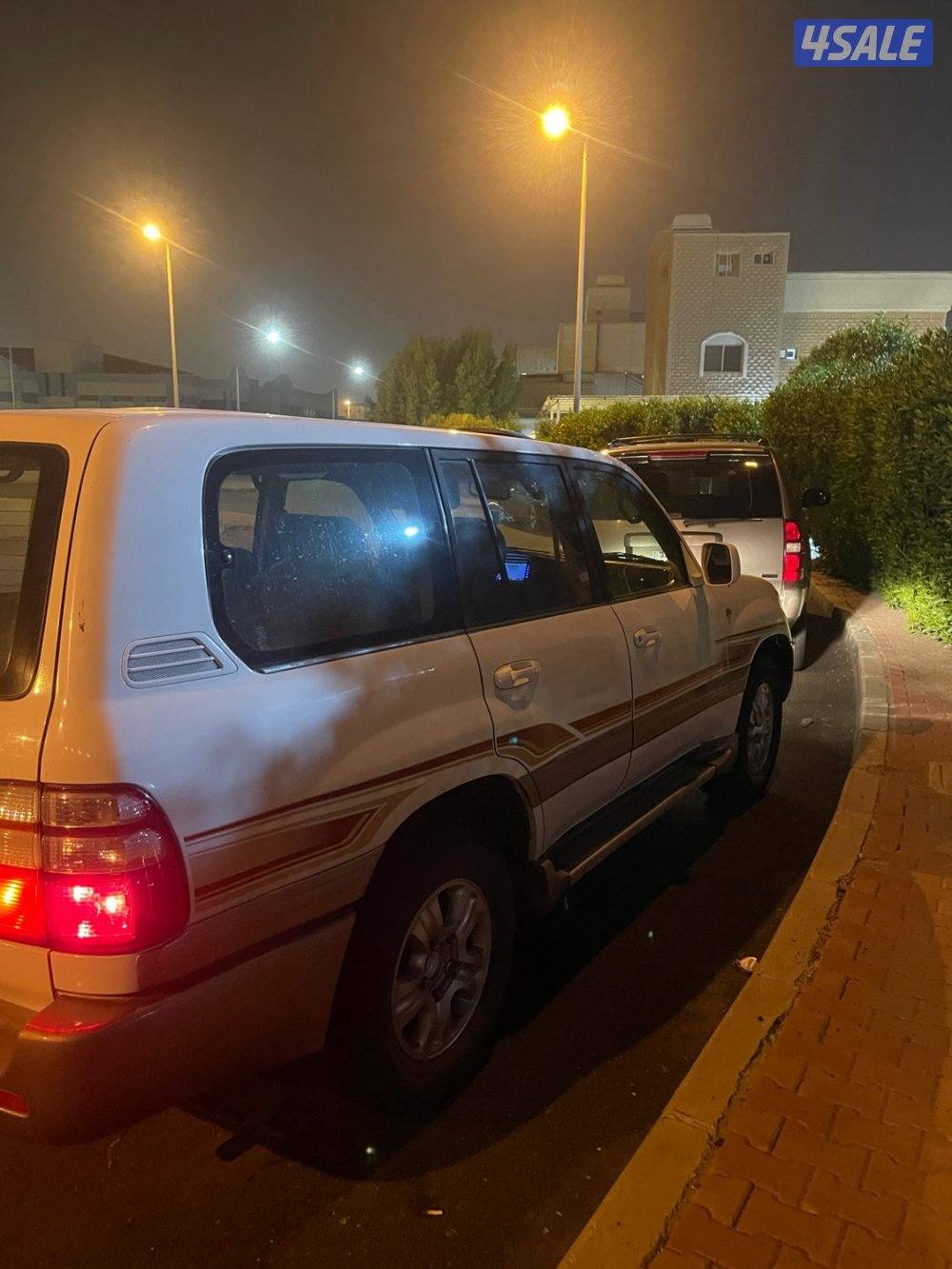 للبيع لاند 20042