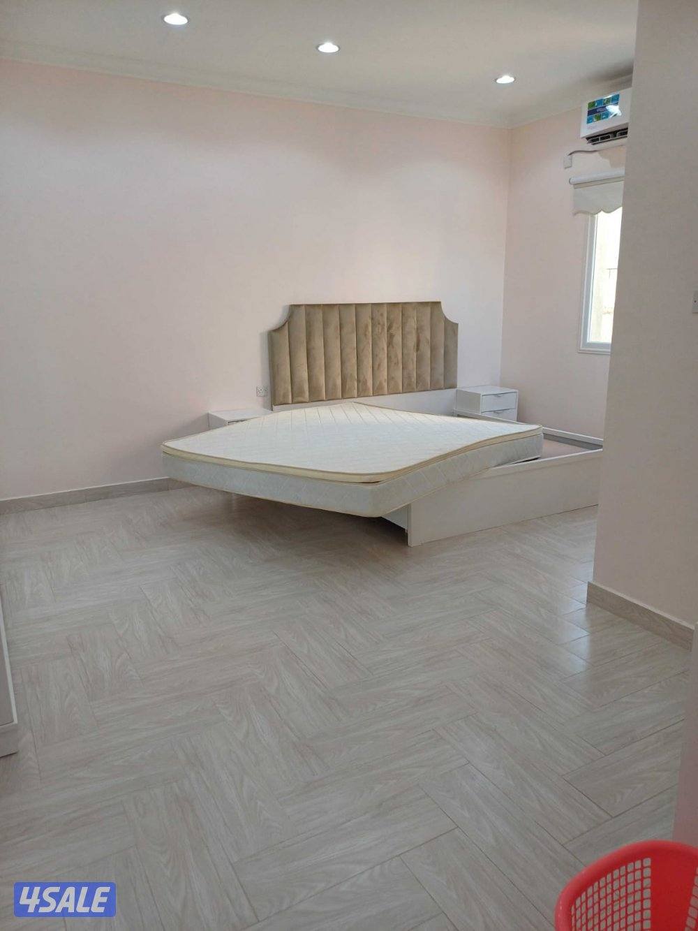 غسيل بالشامبو - تنظيف ناشف - غسيل سجاد برادي - اثاث - كنفات - شقق - فل6