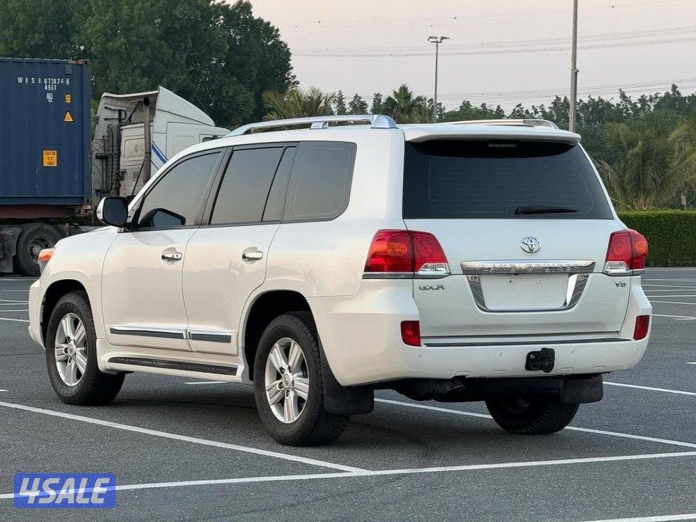 لاندكروزر2014 gxr وكاله البحرين الرجاء قراىه الاعلان جيد7