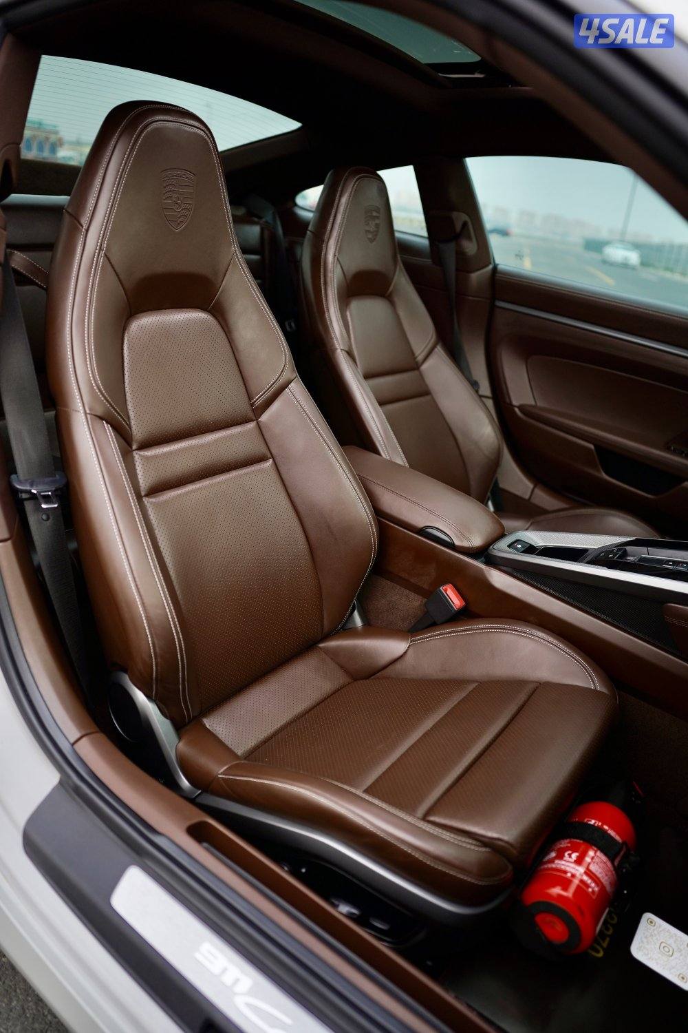 Carrera 911/2021/23.000KM13