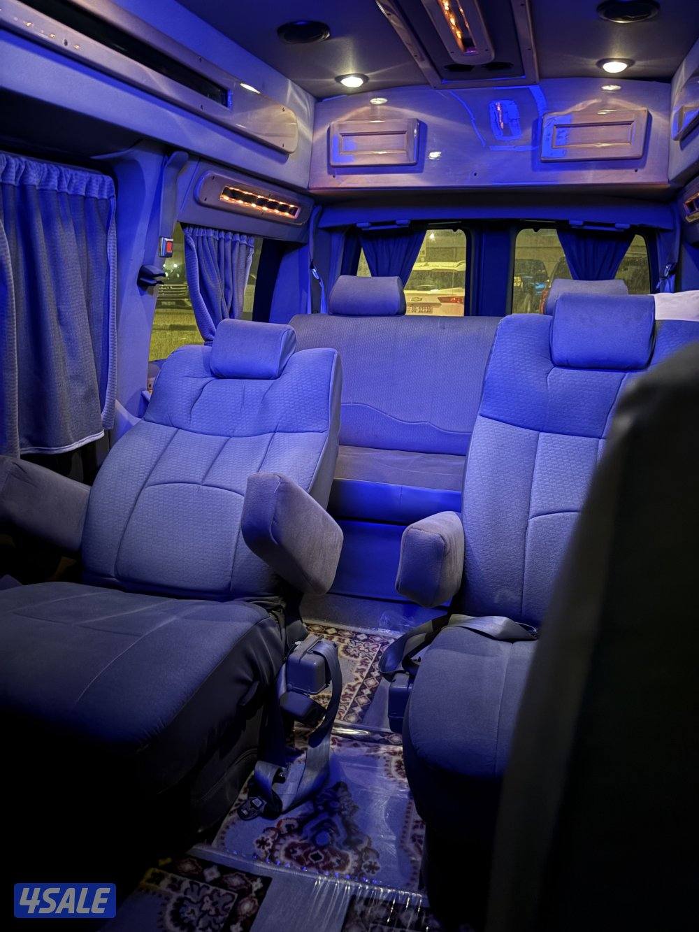 للبيع فان شفر كبينه الكبيرة موديل ٢٠٠٥ بحالة ممتازة4