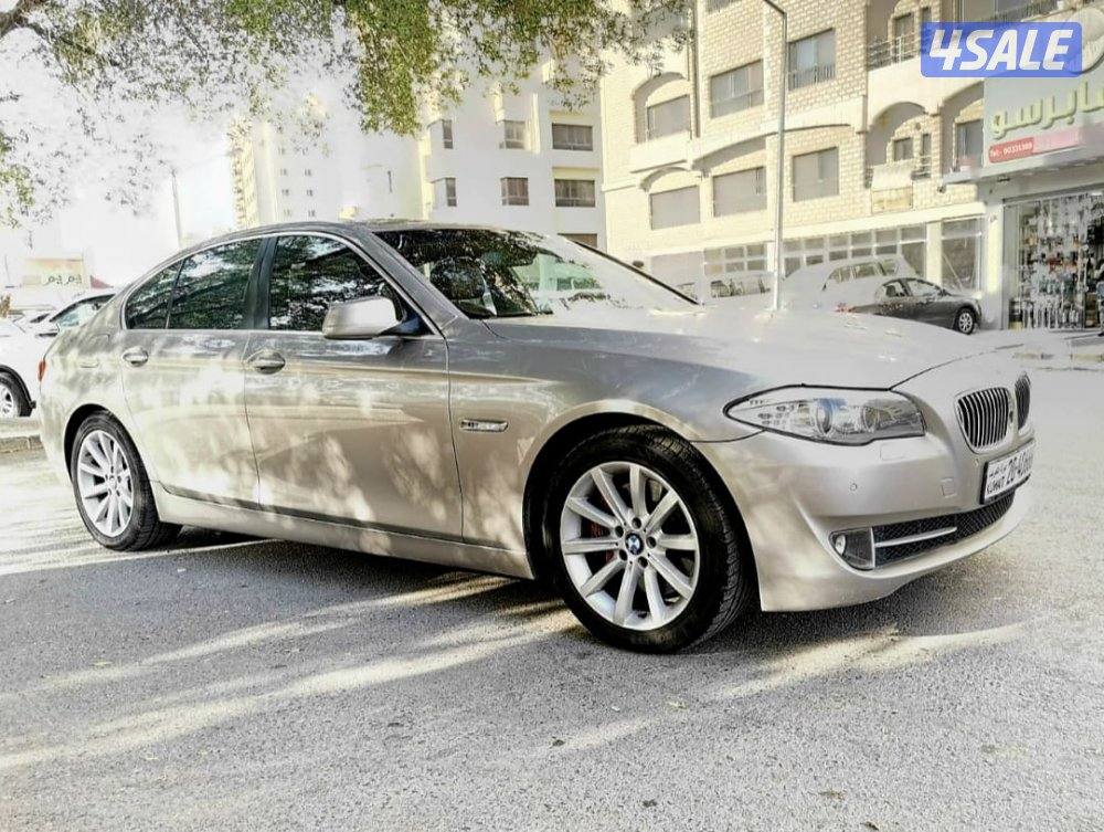 BMW 535i i 2012 أعلى درجة بالمواصفات لون مميز بحالة ممتازة4