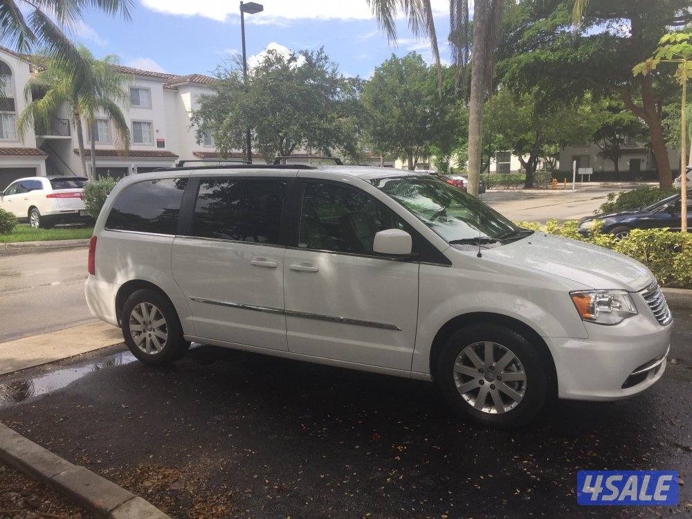 كرايسلر تاون اند كونتري0