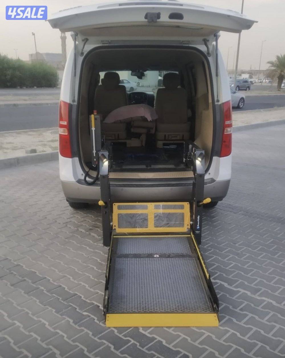 للبيع هونداي H1  مجهزه لذوي الاحتياجات الخاصه  موديل ٢٠٢٠ عداد ١٨ الف2