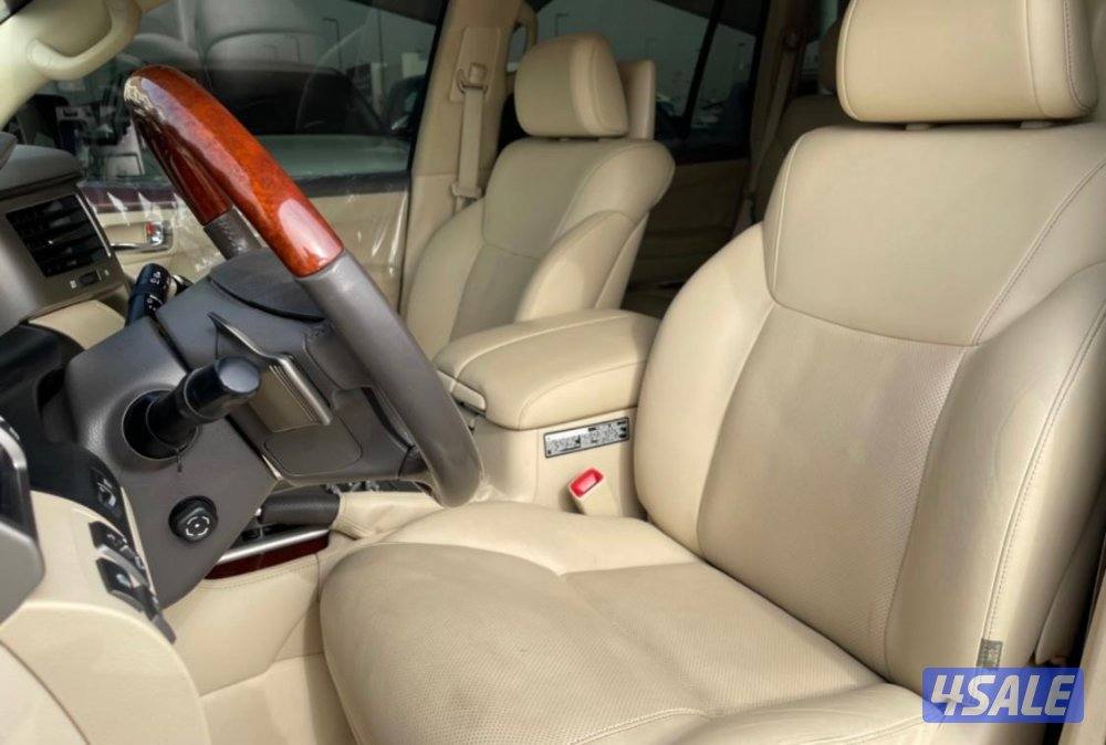 لكزس lx5702015 وكاله البحرين فل اوبشن شرط الفحص بلكامل موجود بلجمارك6