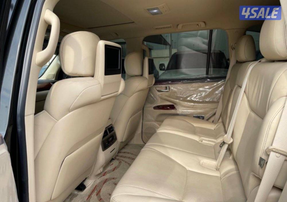 لكزس lx5702015 وكاله البحرين فل اوبشن شرط الفحص بلكامل موجود بلجمارك8