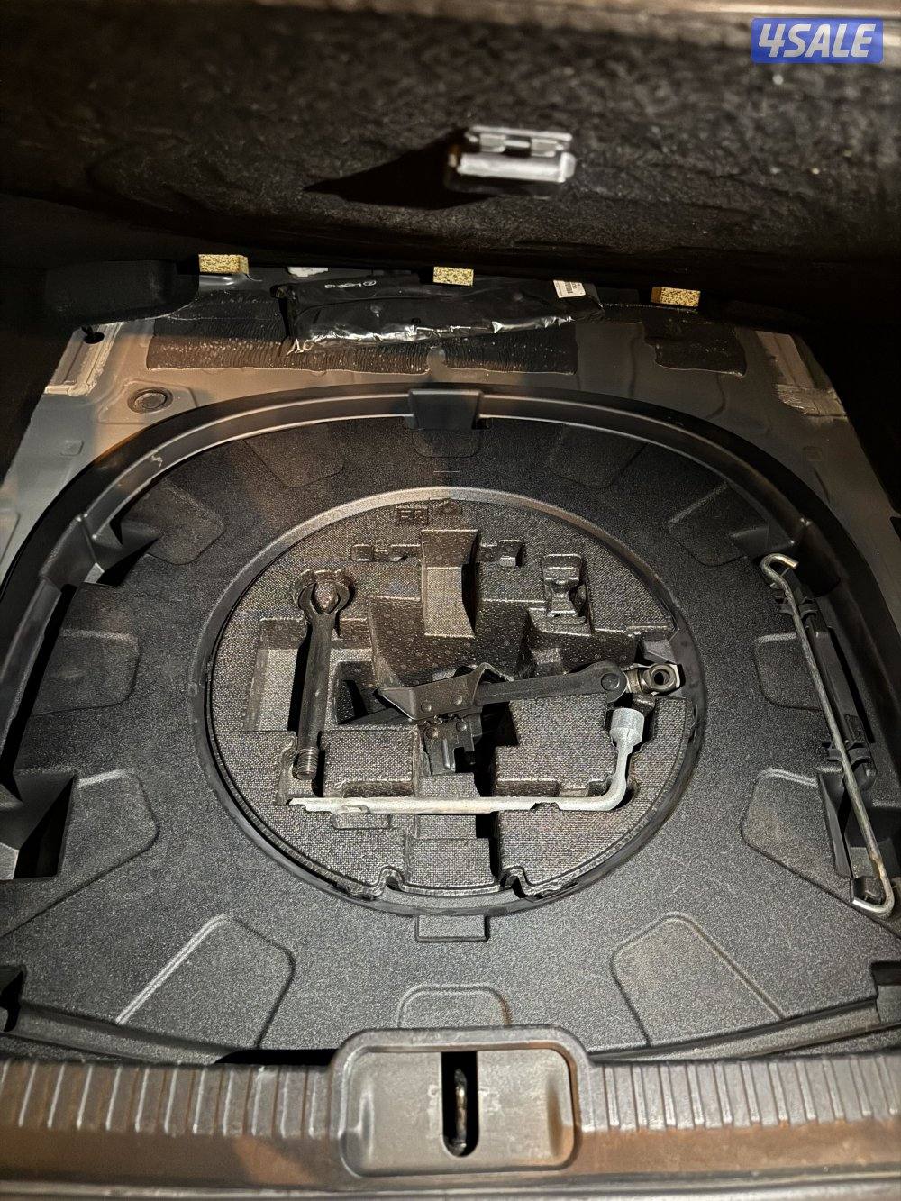 للبيع لكزس1