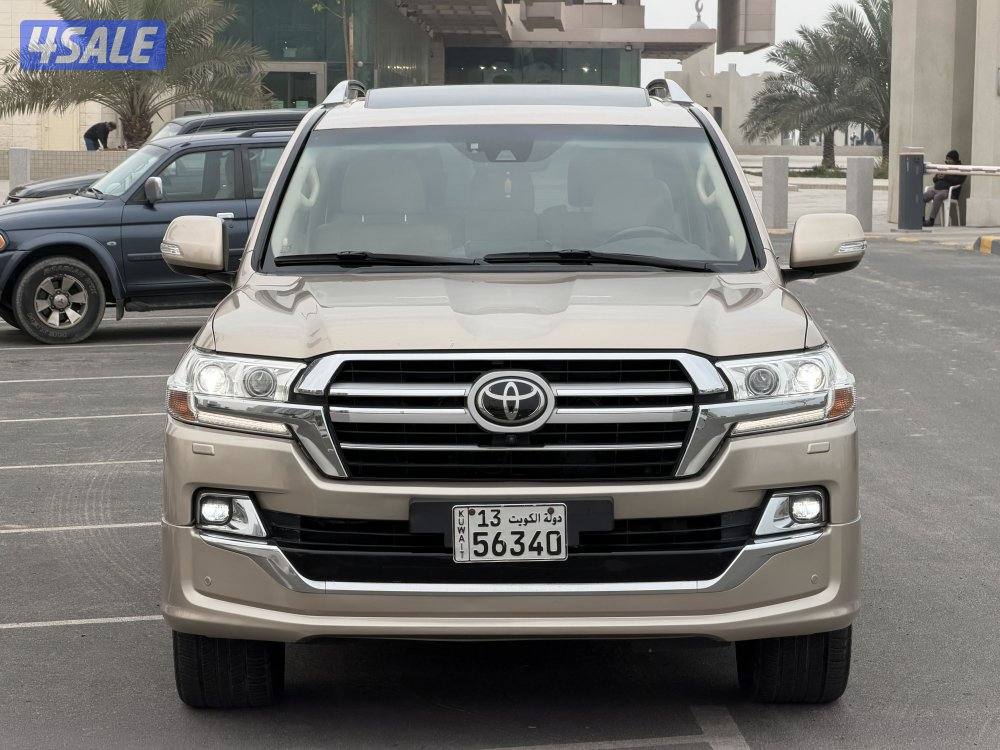 للبيع لاند VXR 2016 صبغ الوكالة1