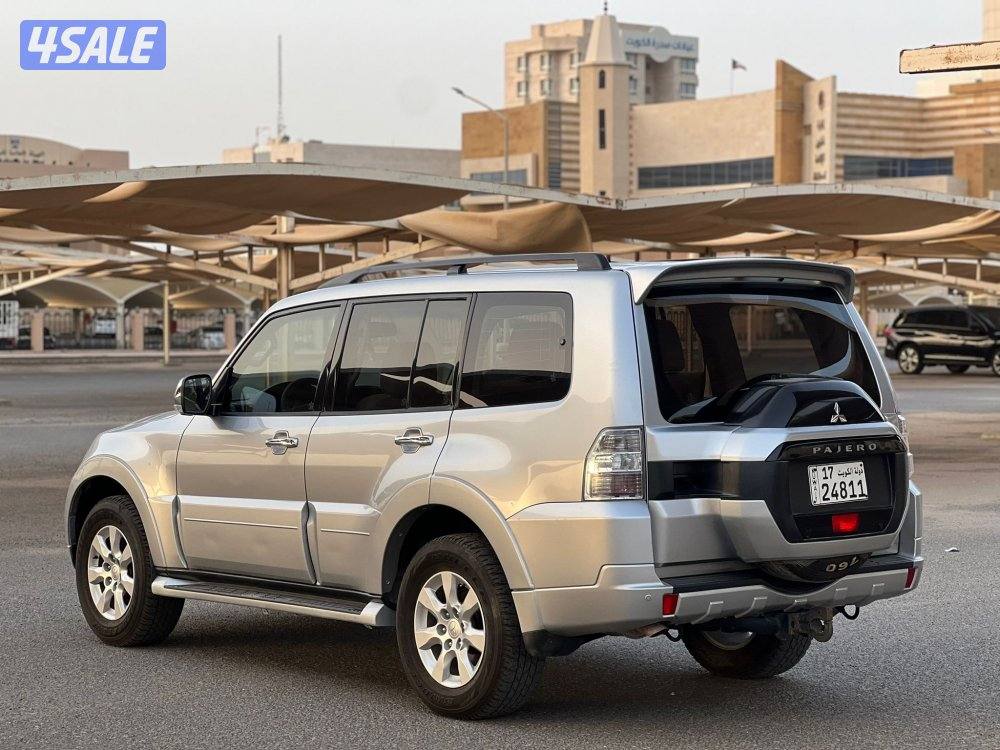 للبيع باجيرو ٢٠١٩ صبغ الوكاله3