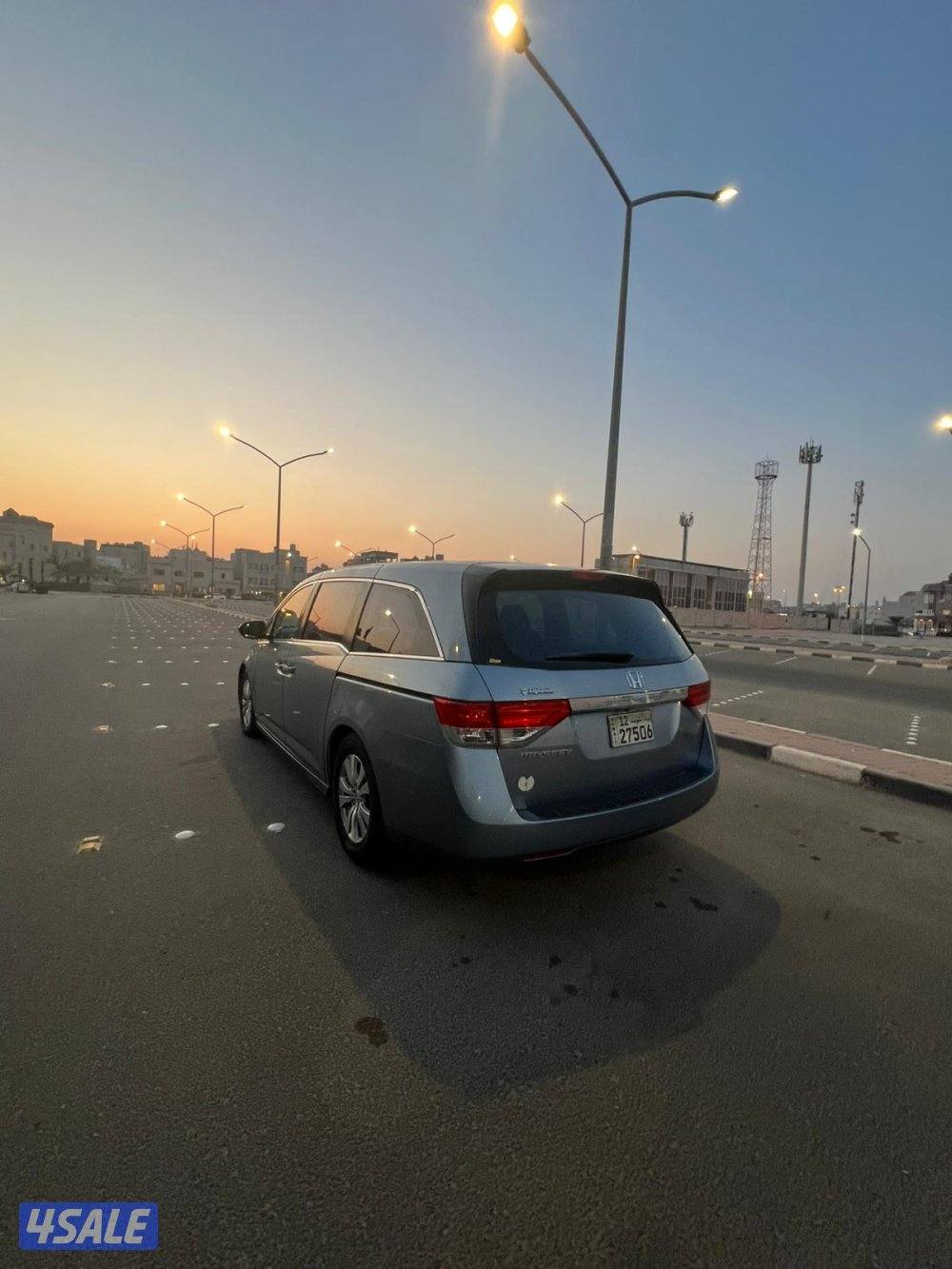 للبيع هوندا اوديسي موديل ٢٠١٤ حاله جيده4