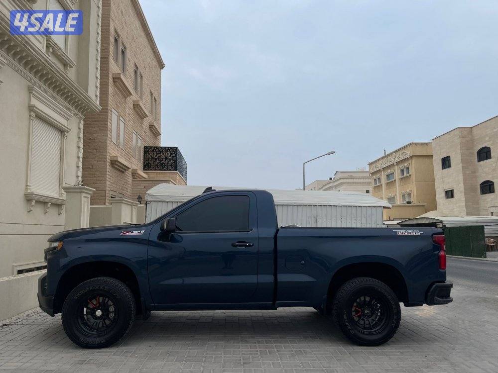 وانيت تريل بوس بحاله ممتازه فل اوبشن دبل3