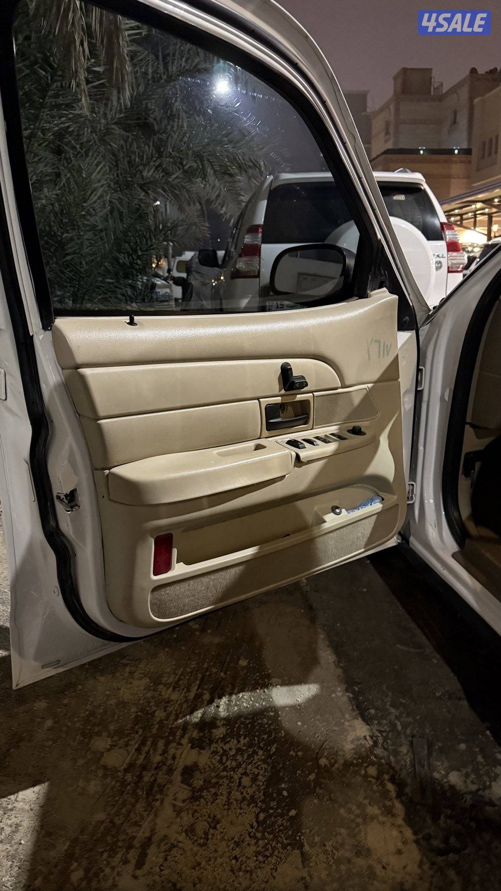 فورد فكتوريا 20091