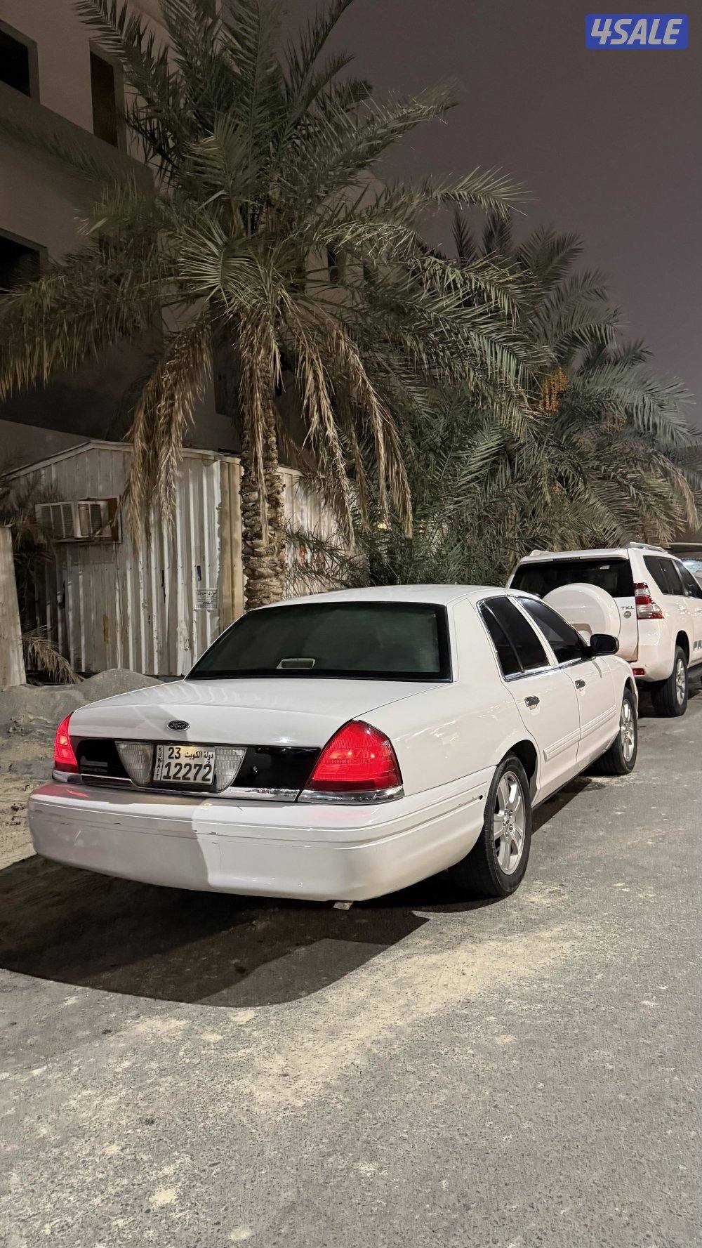 فورد فكتوريا 20092