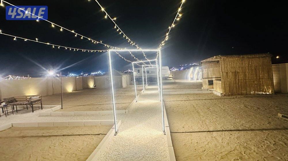 كشته متكون من كرفان وخيمه2