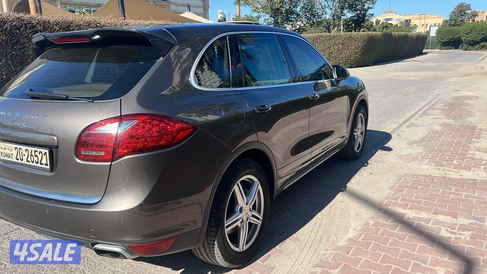 للبيع او للبدل بحالة نادره ٢٠١٢ الرجاء قراءة الاعلان قبل التواصل4