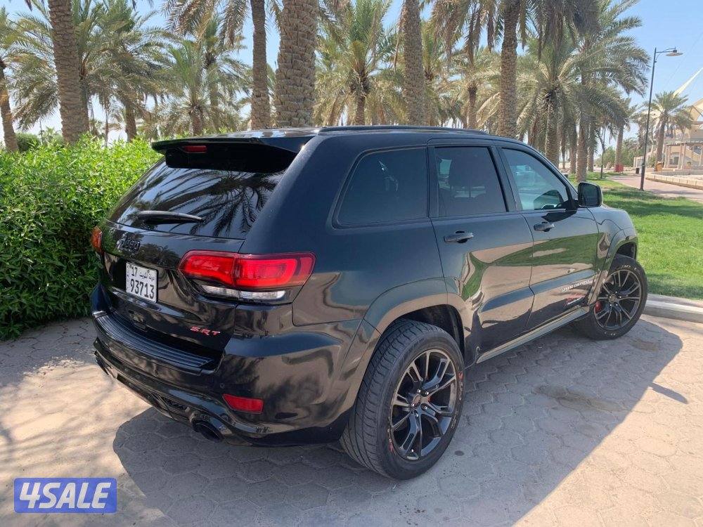 للبيع جراند شيروكي SRT80