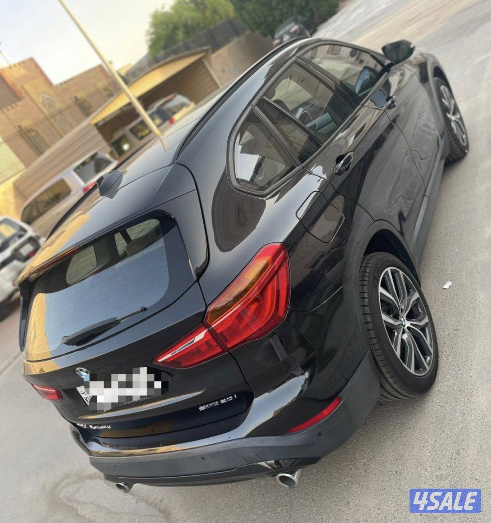 بي ام دبليو- x1 20222