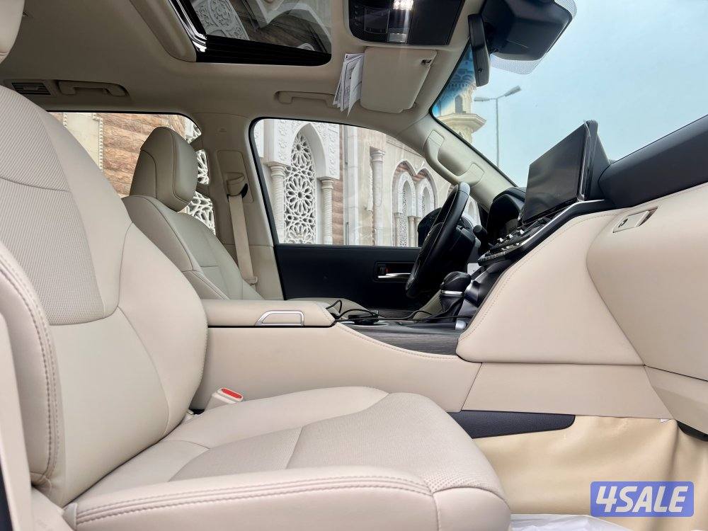 لاندكروزر VX / توين تيربو / ٢٠٢٢9