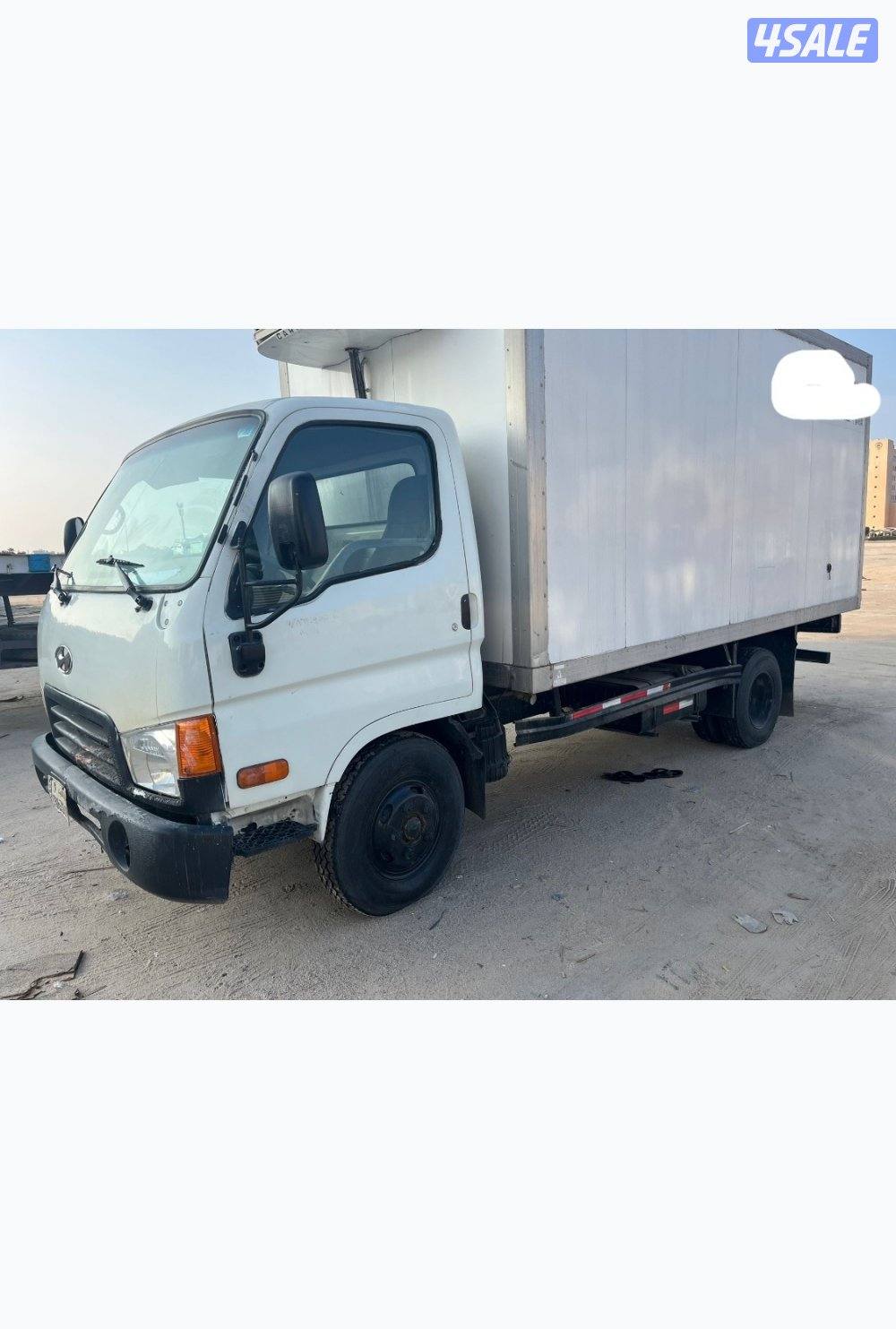 هاف لوري موديل 2011. ثلاجه الحجم 6.50