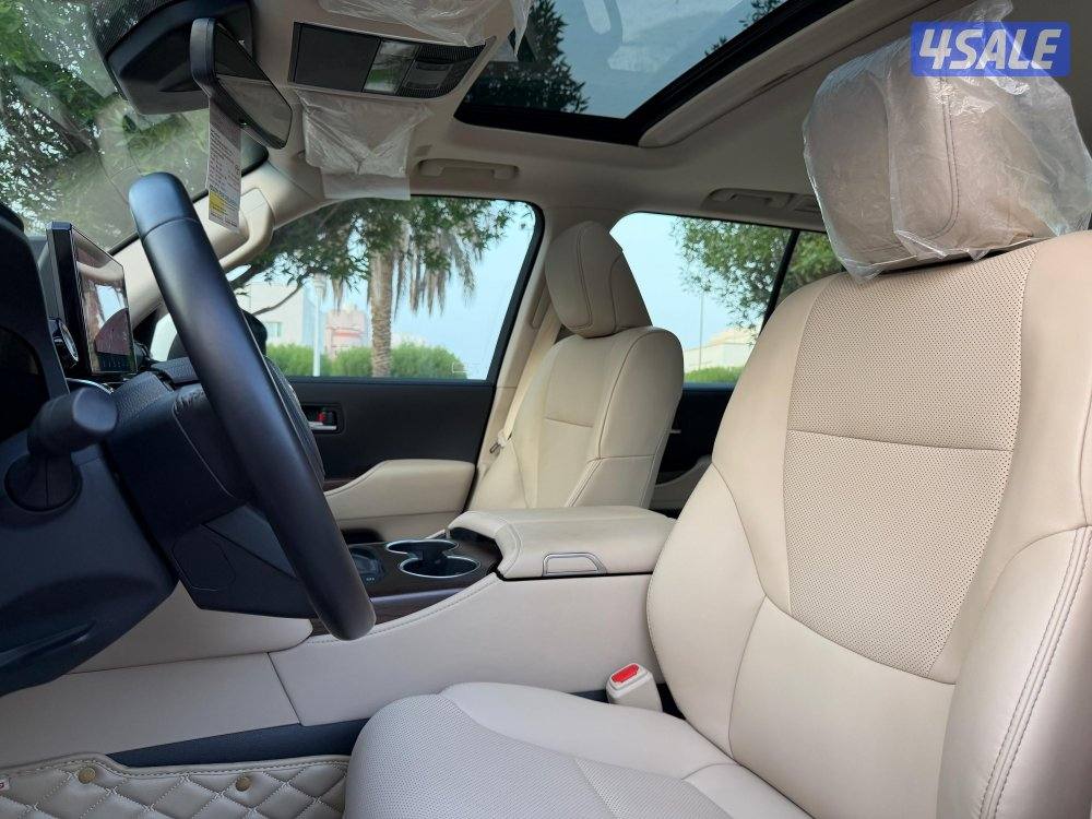 للبيع لاندكروزر GX-RV6 AERO موديل 2024 وارد الساير6