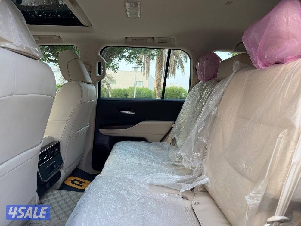 للبيع لاندكروزر GX-RV6 AERO موديل 2024 وارد الساير12