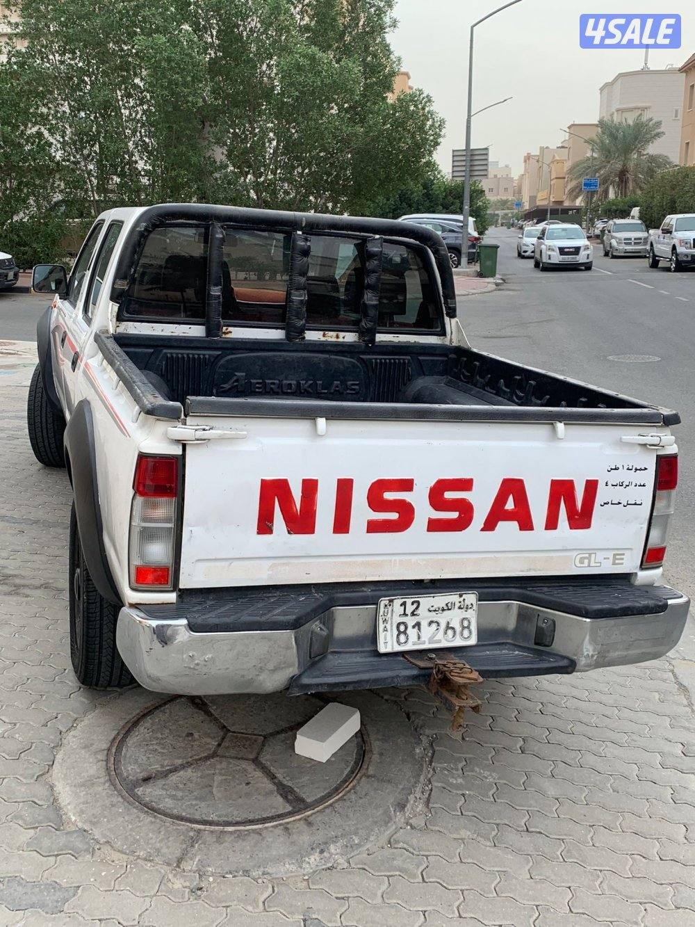 للبيع وانيت نيسان ٢٠١٢ بحالة جيدة5