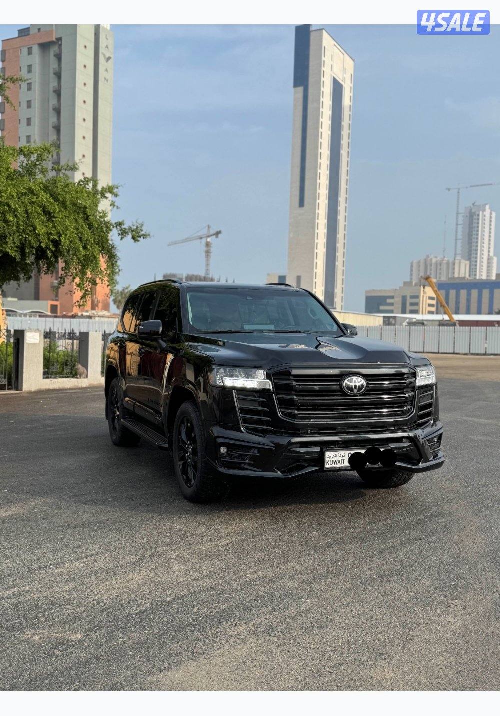 GX.R AEROS تويوتا لاند كروزر0