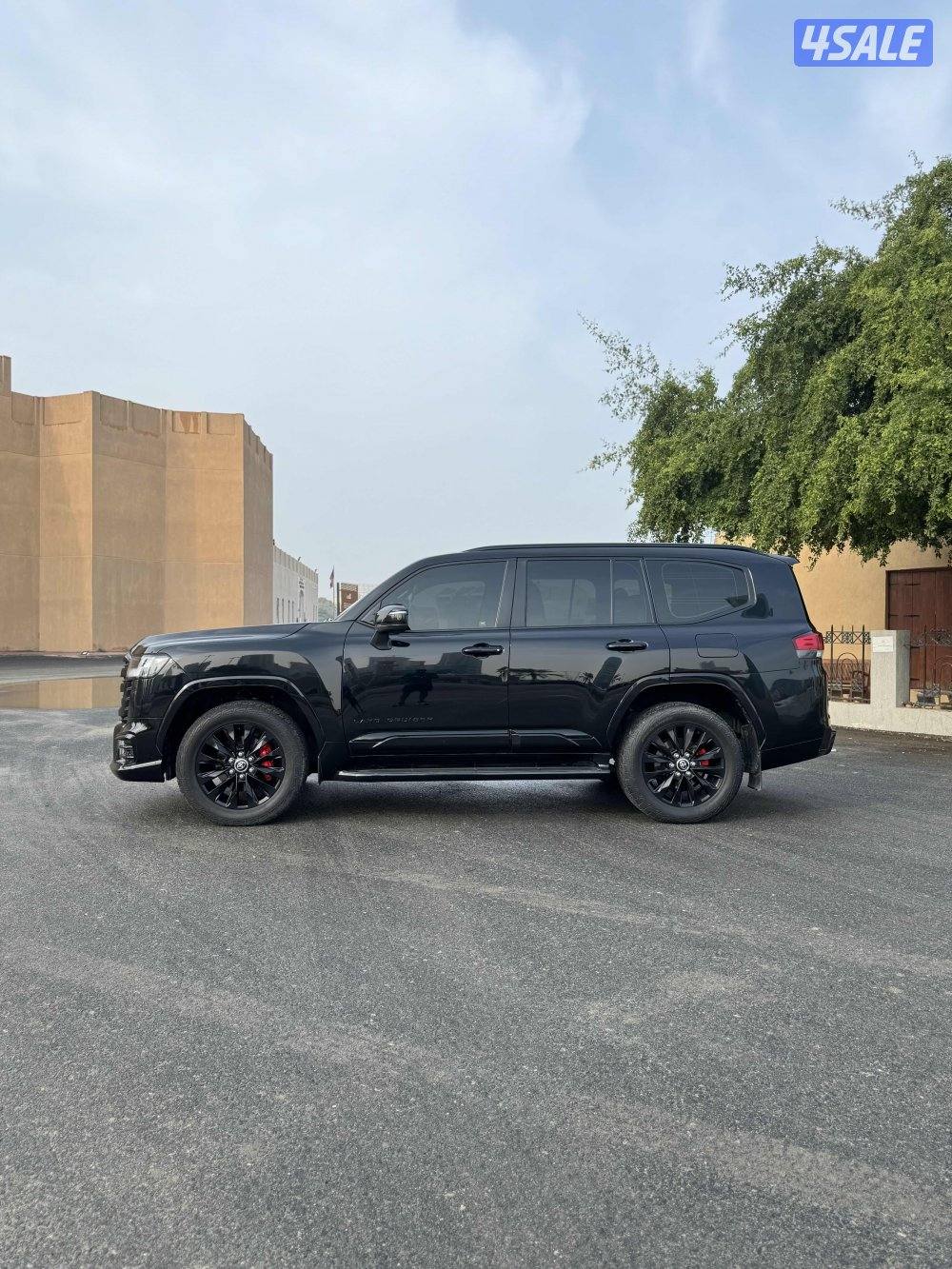 GX.R AEROS تويوتا لاند كروزر1