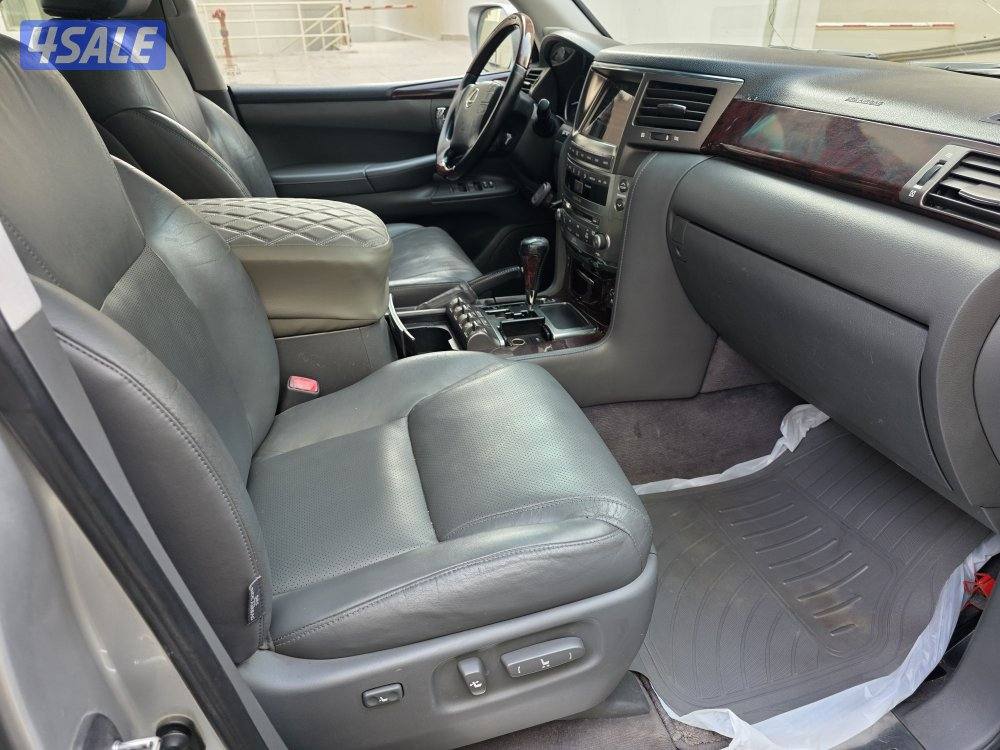 4Sale Lexus - 570  modal 20099