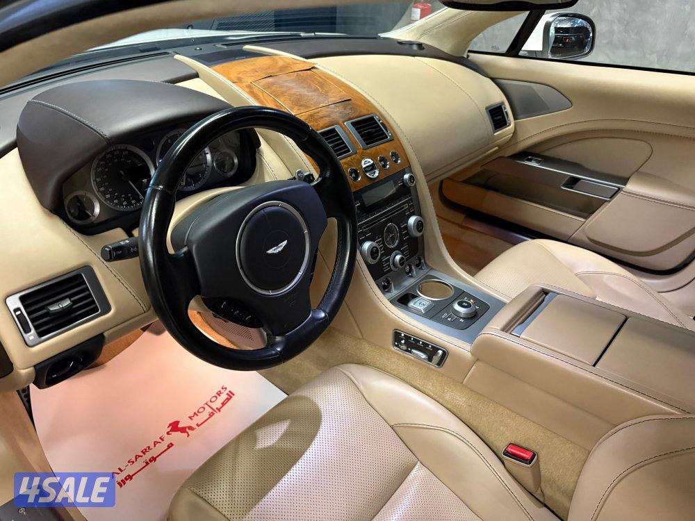 اوستون مارتن راييد S1