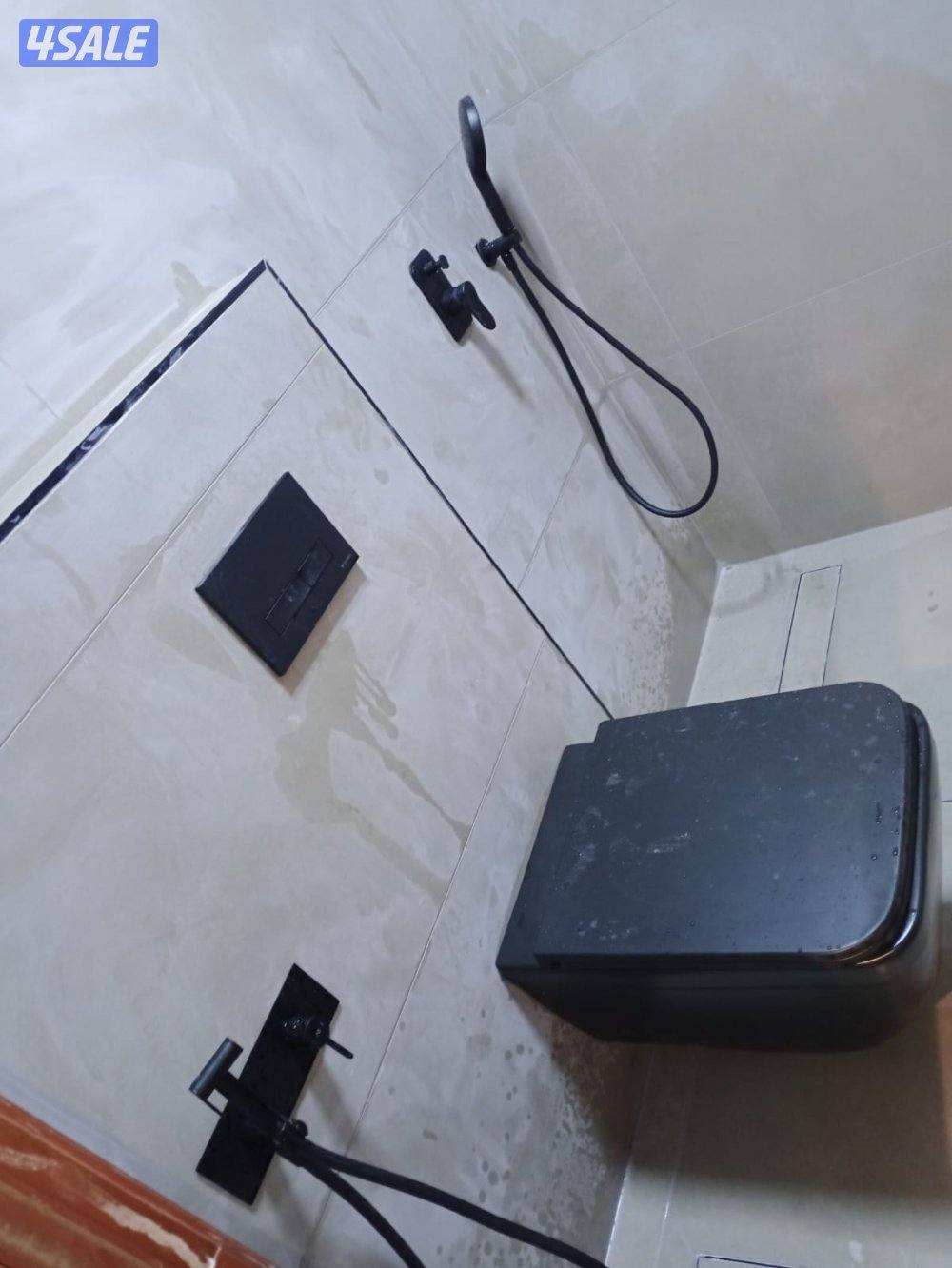 فني صحي تمديد وتشطيب حمامات ومطابخ9