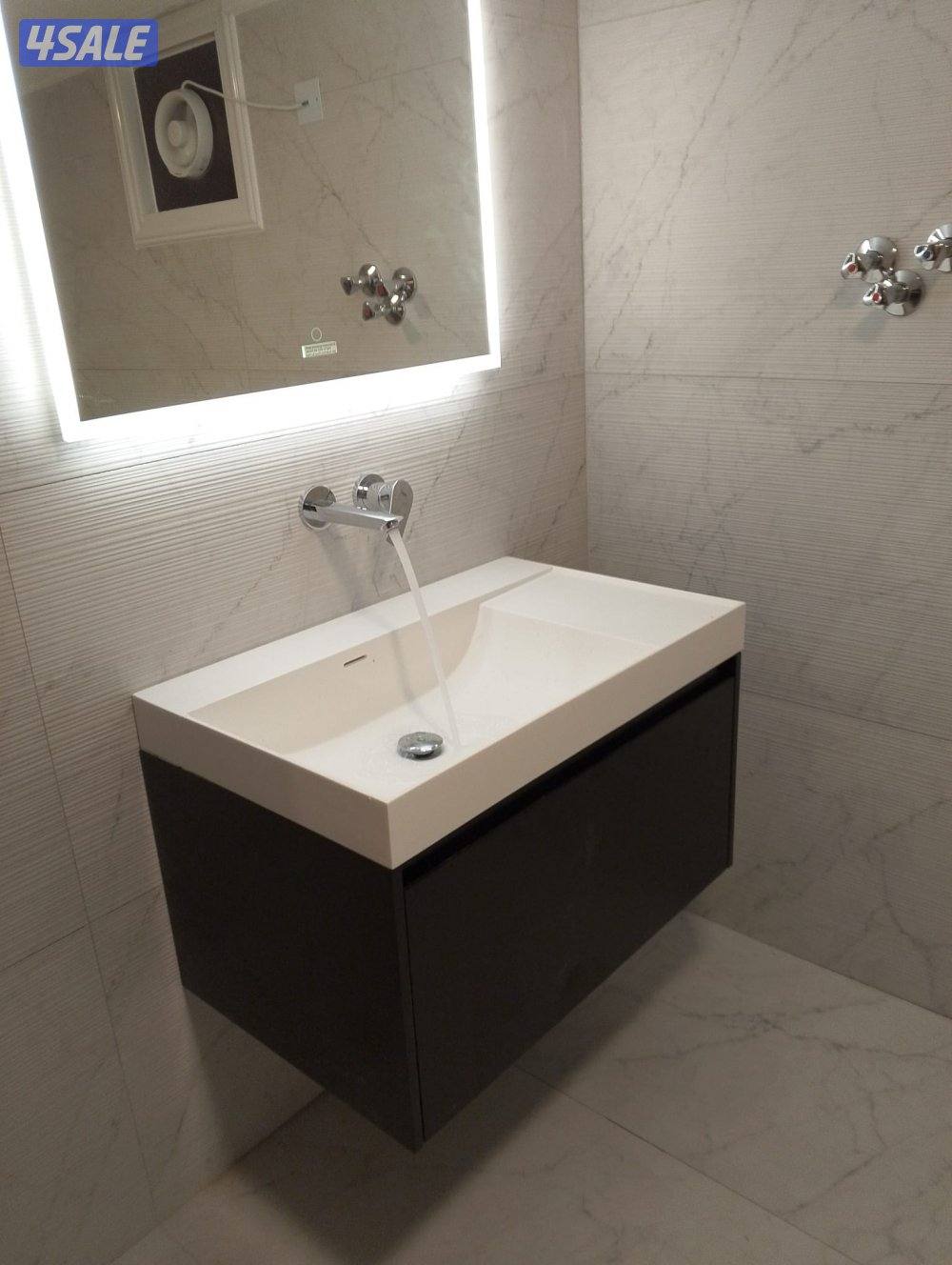 فني صحي تمديد وتشطيب حمامات ومطابخ13