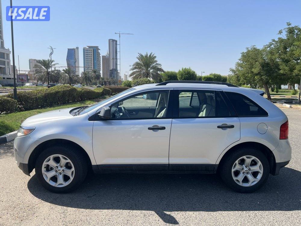 فورد ايدج ٢٠١٣ للبيع حالة ممتازة ممشى: ١٧٣ الف كيلومتر شرط الحص0