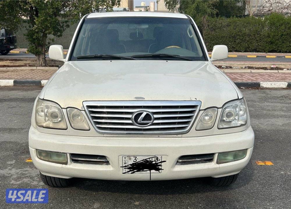 للبيع جيب لكزس الموتر كل شي فيه شغال توايره جديده1