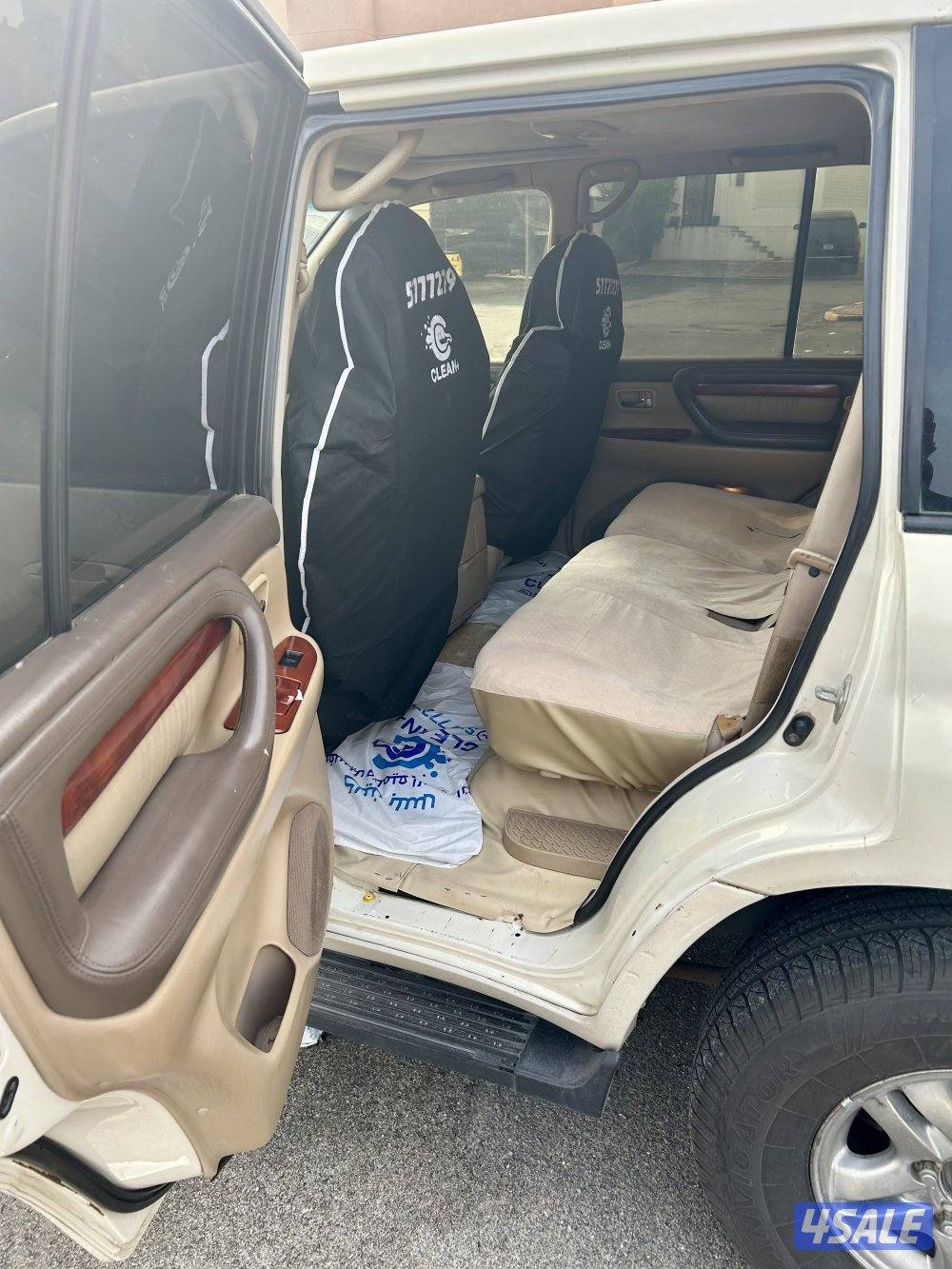 للبيع جيب لكزس الموتر كل شي فيه شغال توايره جديده7