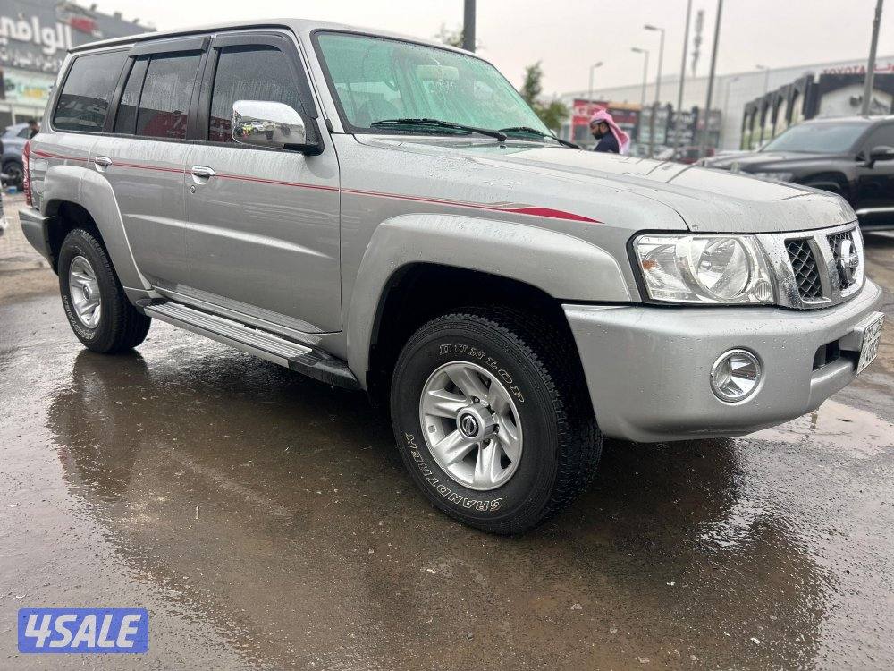 نيسان باترول سفارى
موديل 2023
ماشى 76.000 k.m 
وارد البابطين  .1